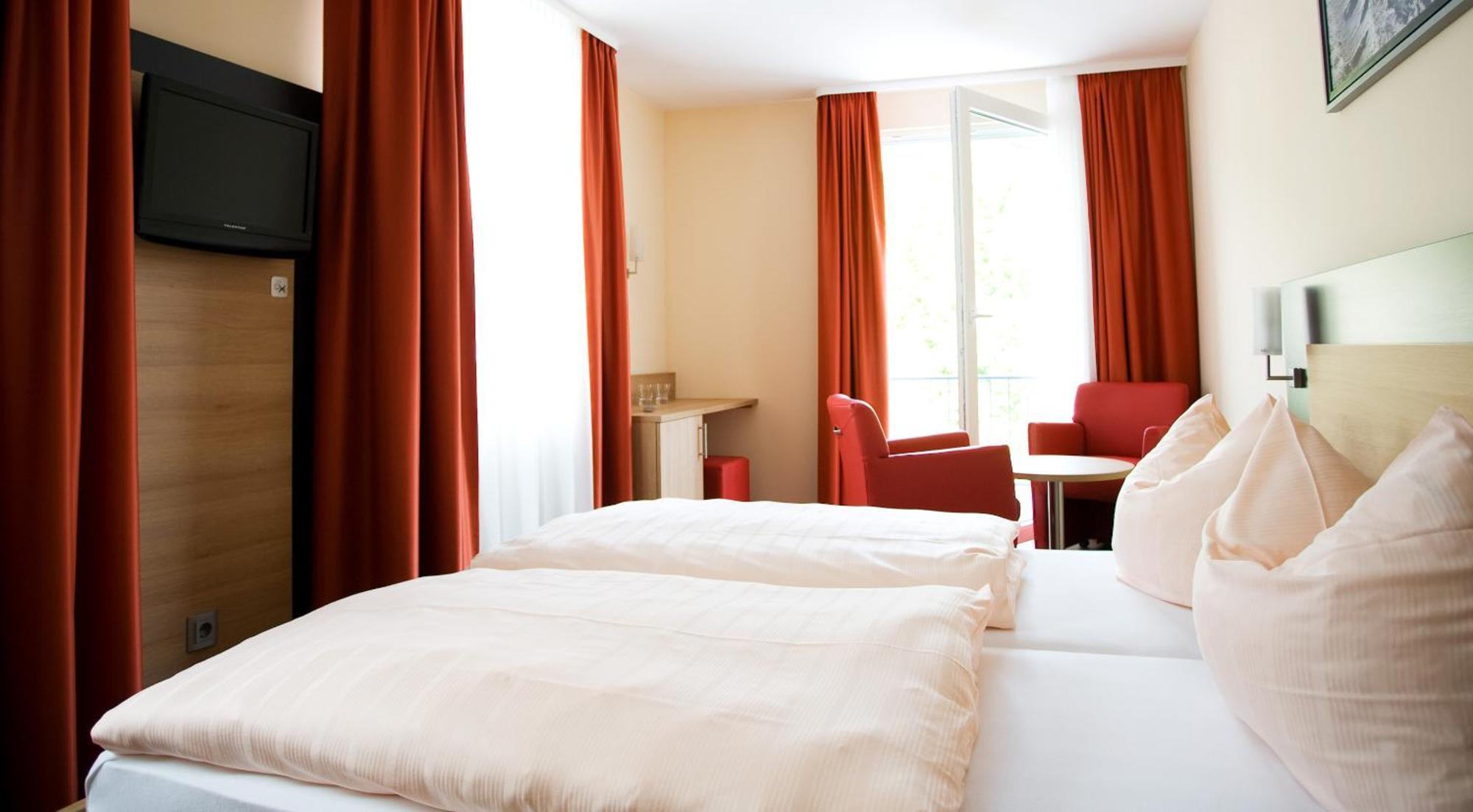 Hotel La Baia Cochem Eksteriør bilde